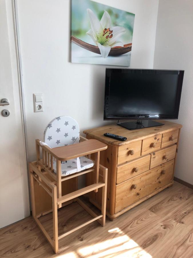 Guest Appartements Mit 2 Getrennten Schlafzimmern Fuer 4 Personen 24H Check In Aalen Eksteriør billede